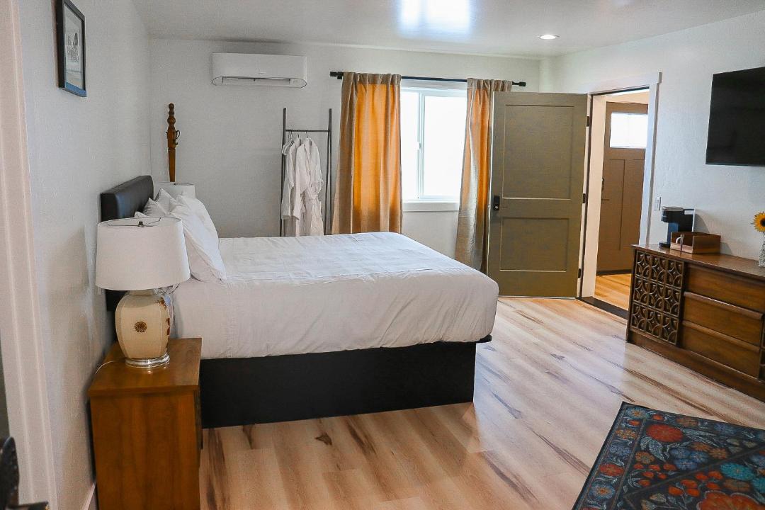 Photo of Bedroom in Gold Beach