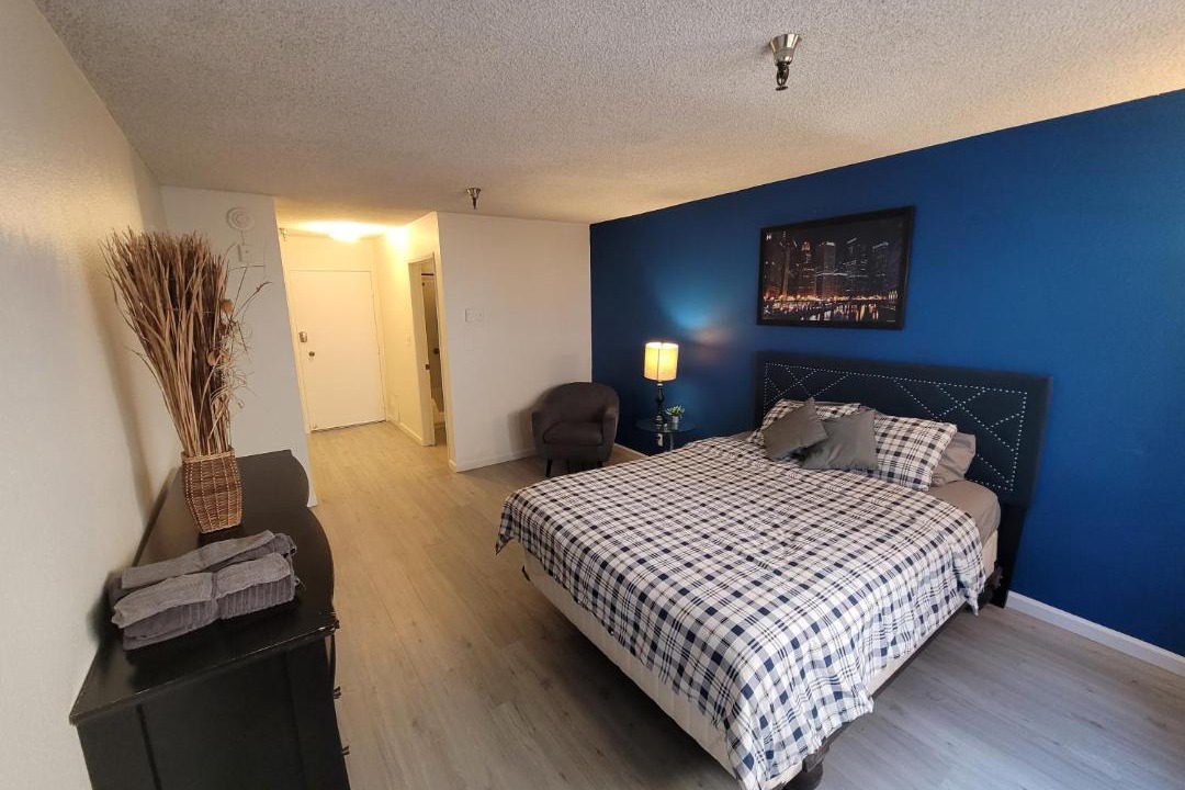 Photo of Bedroom in Pico - Robertson