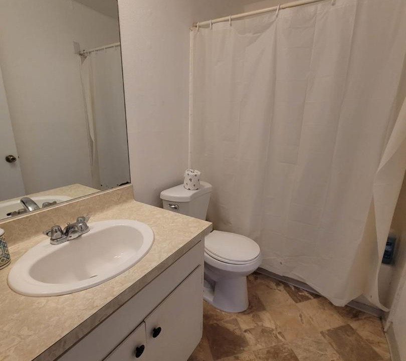 Photo of Bathroom in Pico - Robertson