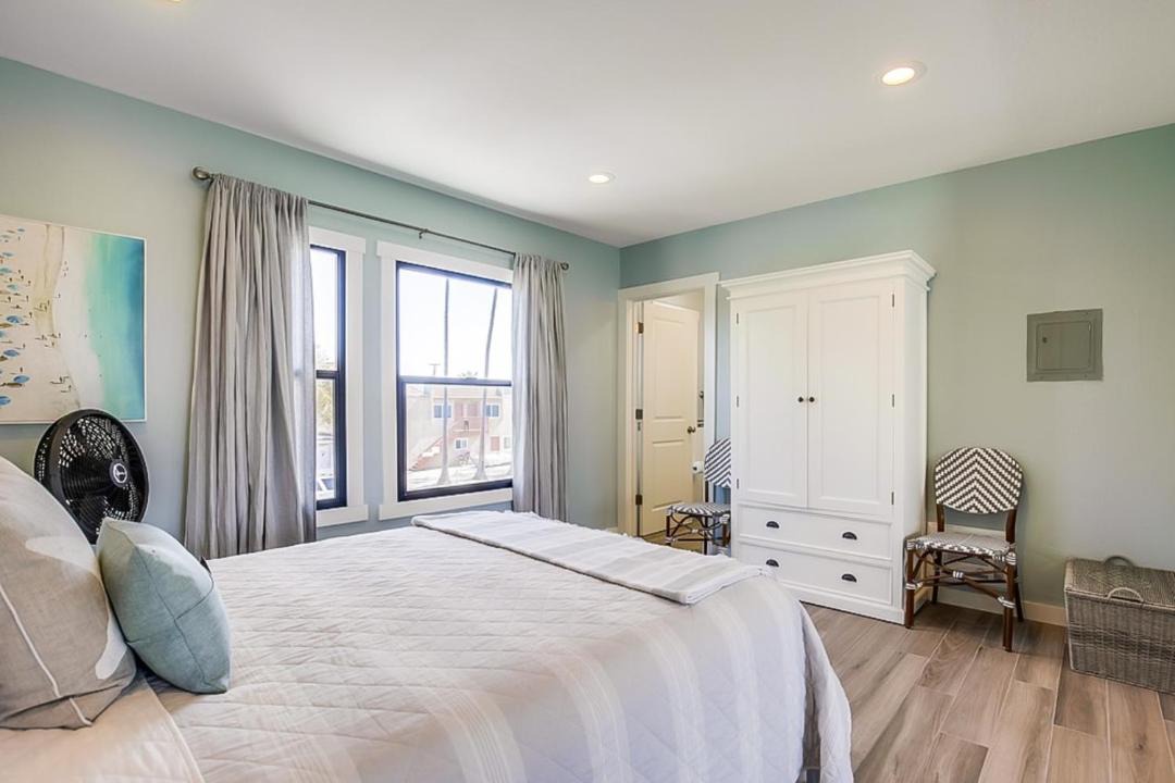 Photo of Bedroom in Mission Beach
