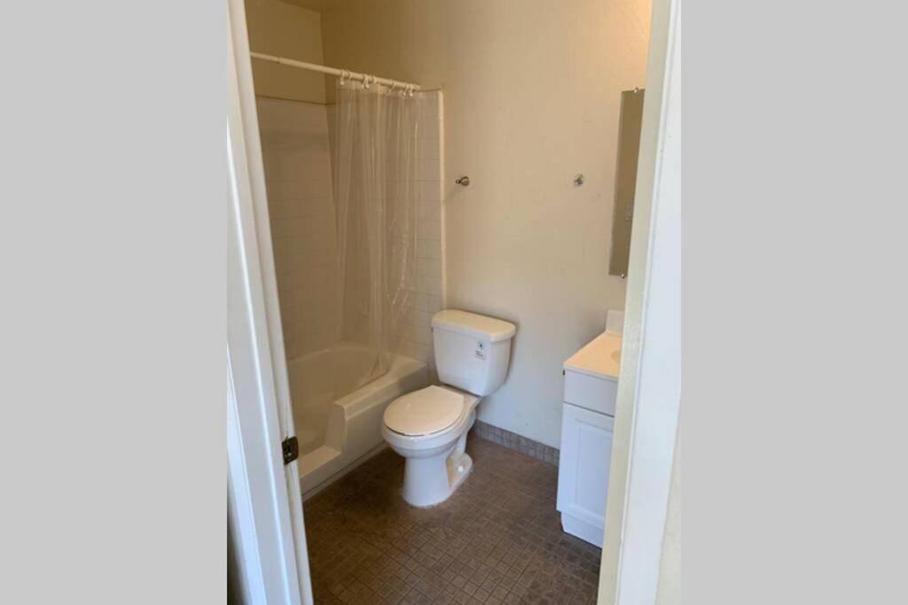 Photo of Bathroom in Pico - Robertson