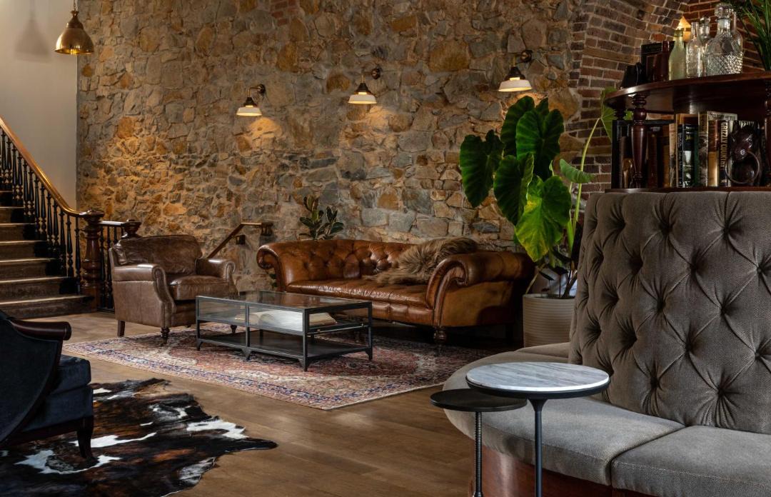 Photo of Livingroom in Grass Valley