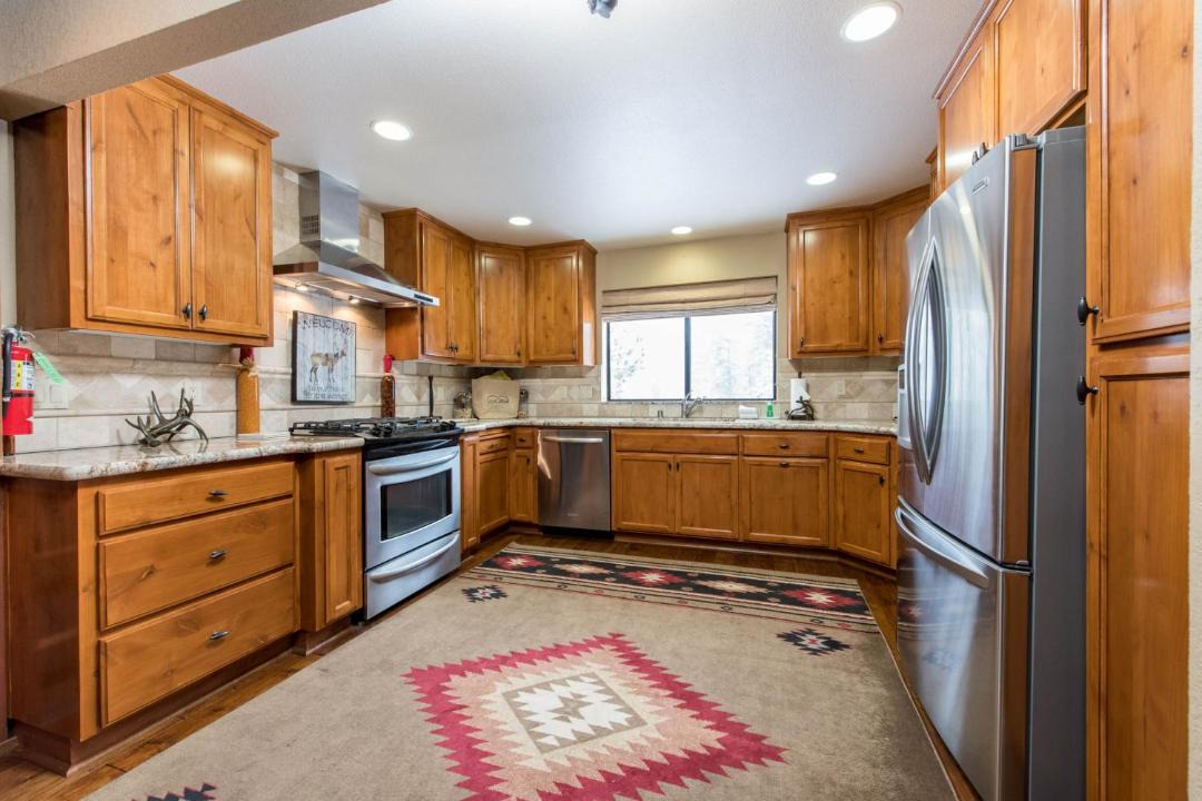 Photo of Kitchen in Lakeshore