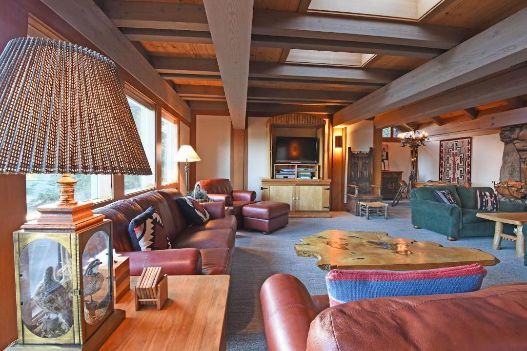 Photo of Livingroom in Lake Forest