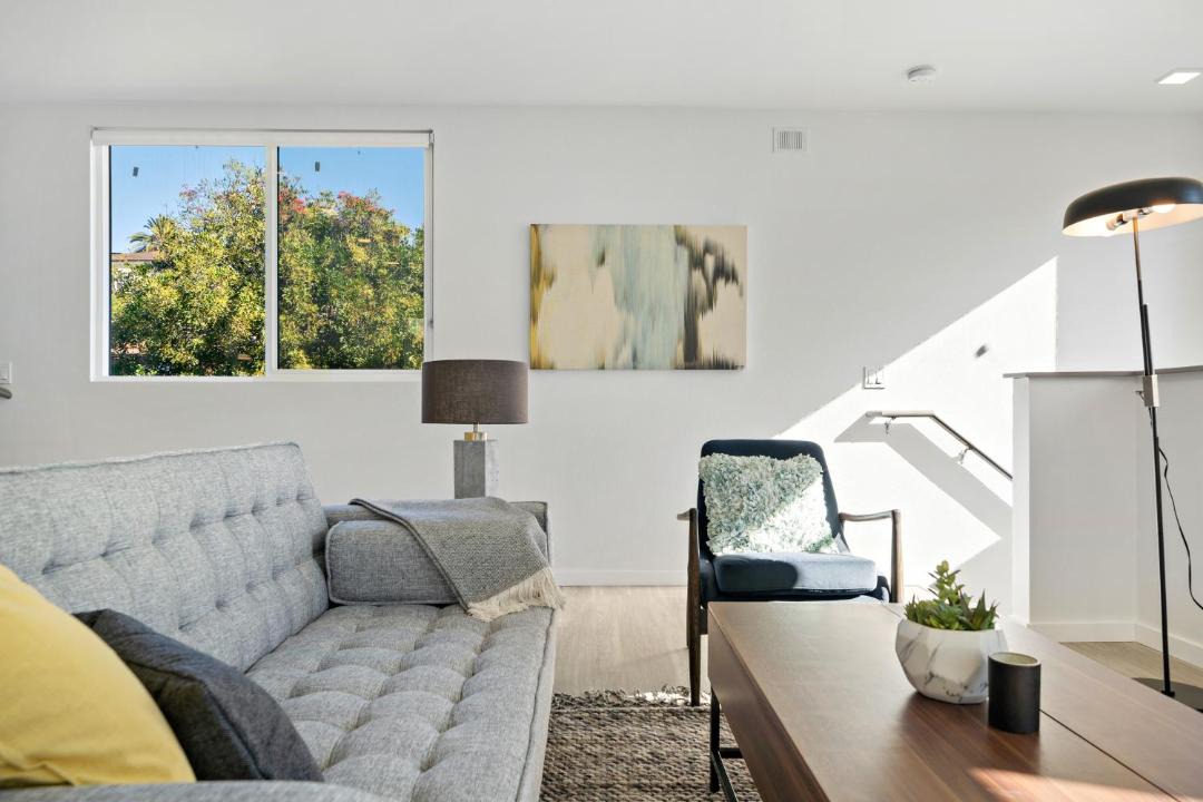 Photo of Livingroom in Golden Hill
