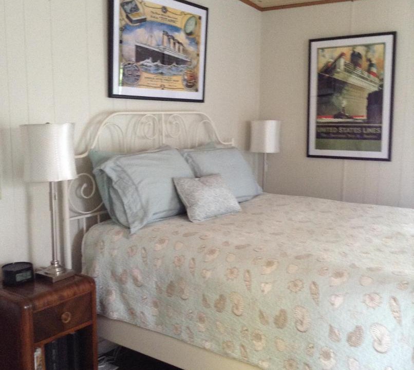 Photo of Bedroom in Rockaway Beach