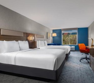 Hampton Inn Suites Fresno 
