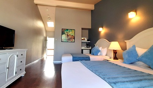 Deluxe Double Room, 2 Queen Beds, Balcony, Ocean View