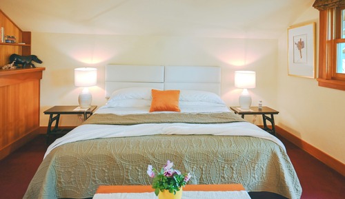 Upper Suite