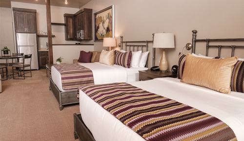 Queen Hillside Suite