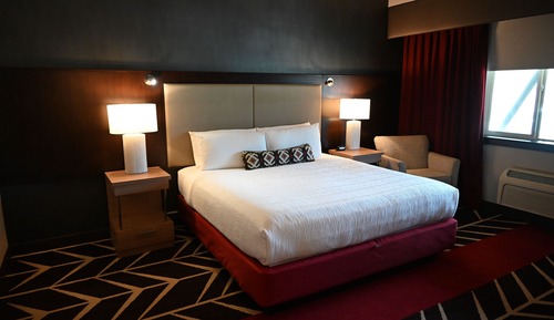 Superior Room, 1 King Bed