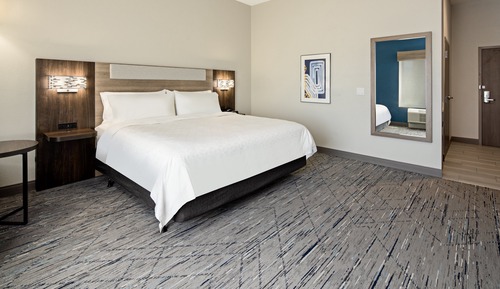 Standard Room, 1 King Bed