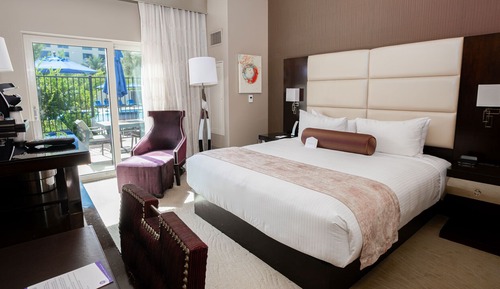 Courtyard Room, 1 King Bed - Adult Only 21+ (Viejas Hotel)