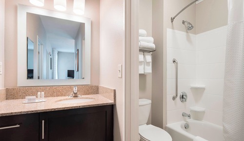 Two Bedroom Suite, 2 Queen Bedrooms, Sofa Bed
