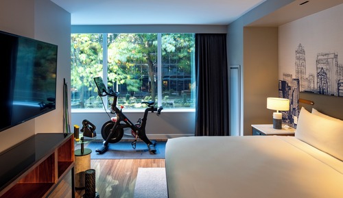Room, 1 King Bed (Peloton)