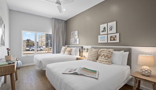 Suite, Multiple Beds