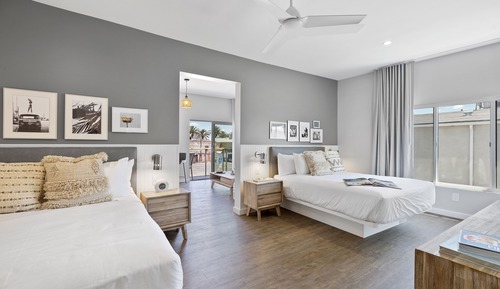 Premier Suite, Multiple Beds, Balcony, Partial Ocean View