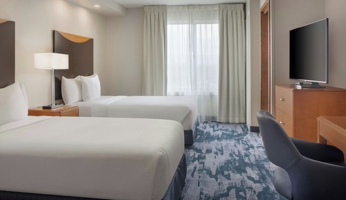 Studio, Multiple Beds (Mobility/Hearing Accessible, Tub)