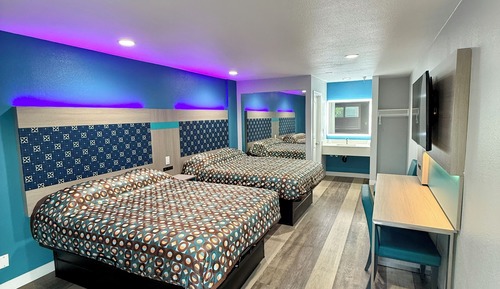 Standard Room, 2 Queen Beds