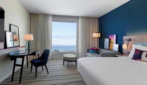 Room, 1 King Bed with Sofa bed, Bay View (Mobility Accessible, Transfer Shower)