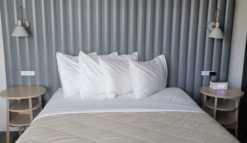 City Suite, 1 Queen Bed