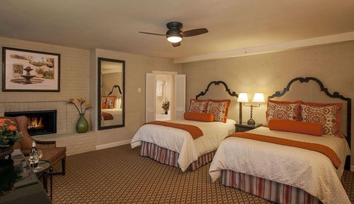 Deluxe Room, 2 Double Beds, Accessible, Fireplace