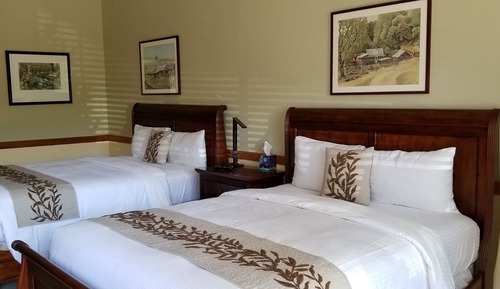 Double or Twin Room, 2 Queen Beds