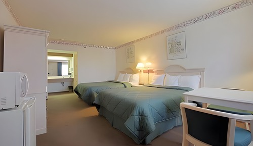 Room, 2 Queen Beds, Non Smoking