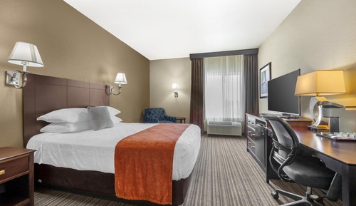 Standard Room, 1 Queen Bed, Accessible, Non Smoking