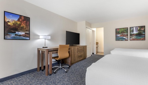 Suite, Multiple Beds, Non Smoking, Refrigerator & Microwave