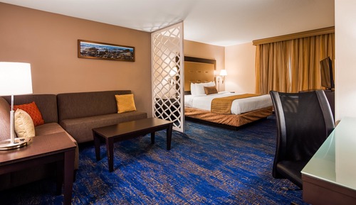 Suite, Multiple Beds, Non Smoking, Refrigerator & Microwave