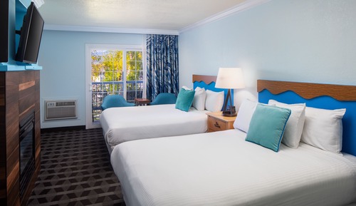 Standard Double Room, 2 Queen Beds, Garden View