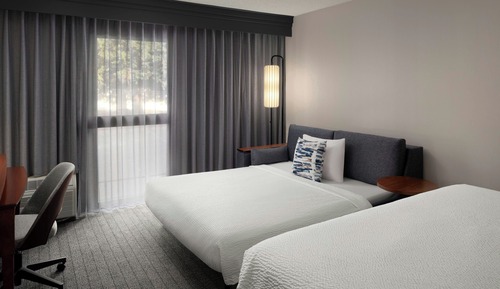 Room, 1 King Bed with Sofa bed (Mobility/Hearing Accessible, Tub)