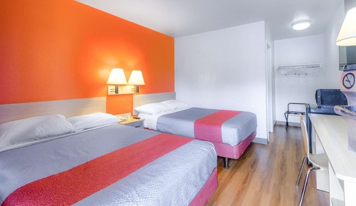 Standard Room, 2 Double Beds, Non Smoking