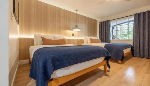 Queen Room with Two Queen Beds
