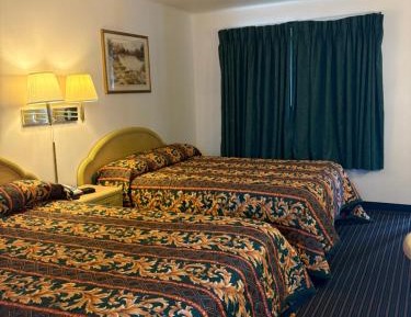 Standard Queen Room with Two Queen Beds