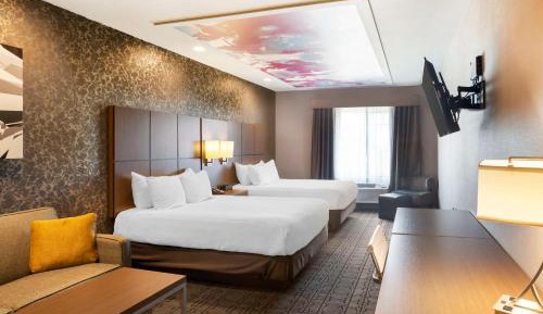 One Bedroom Queen Suite with Two Queen Beds and Sofa Bed