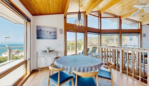 Three-Bedroom Vacation Home 