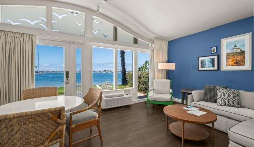 Bayside Junior Suite