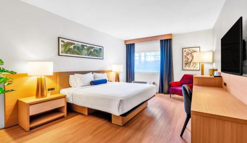 Superior King Room