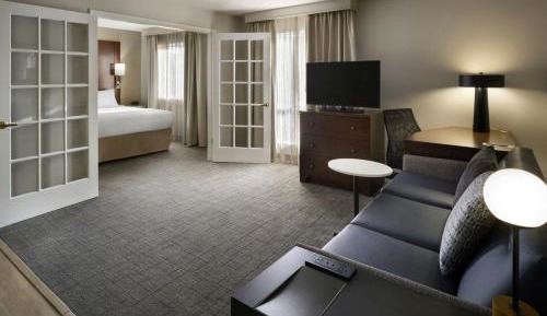 One-Bedroom Suite
