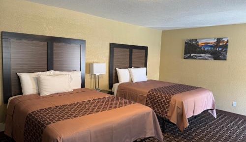 Queen Room with Two Queen Beds