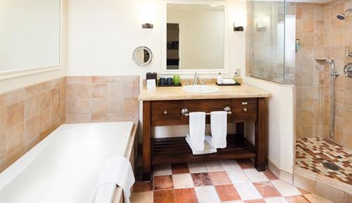 Pavilion Junior Suite