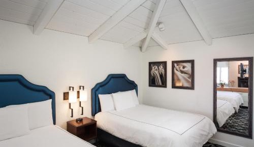 Premier Junior Suite with Two Double Beds