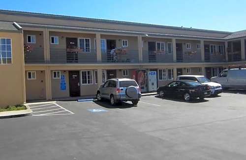 Seaside Hotel | Pacific Best Inn