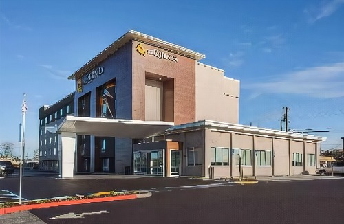 Madera Hotel | La Quinta by Wyndham Madera