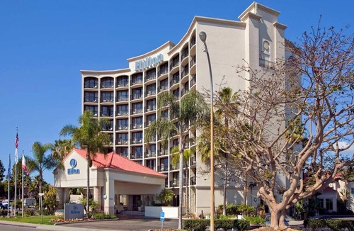 Downtown San Diego Hotel | Hilton San Diego Airport/Harbor Island
