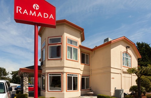 Tukwila Hotel | Ramada by Wyndham SeaTac Airport North