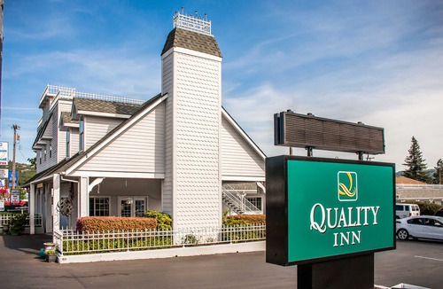 Roseburg Hotel | Quality Inn Central Roseburg