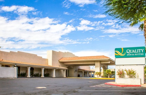 Lake Havasu City Hotel | Quality Inn & Suites Lake Havasu City